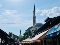 Waarom iedereen plotseling naar Sarajevo wil
